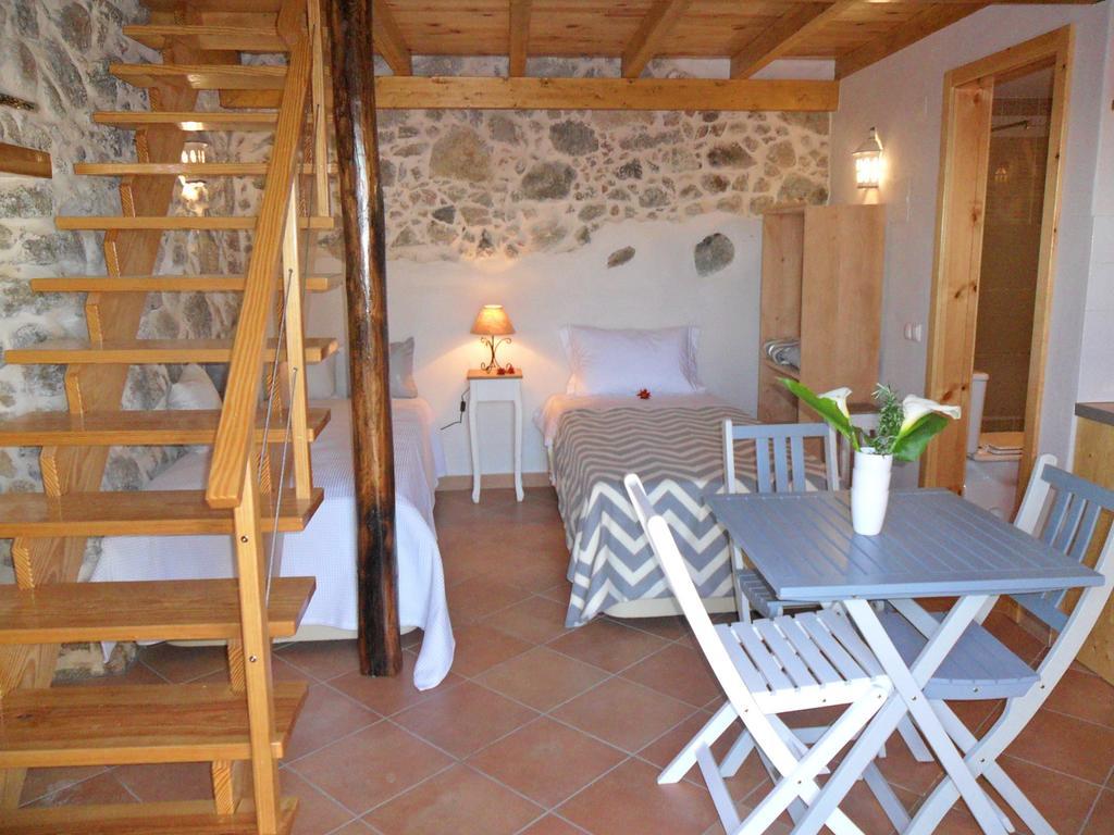 Quinta Do Tempo Turismo Rural Monchique Oda fotoğraf